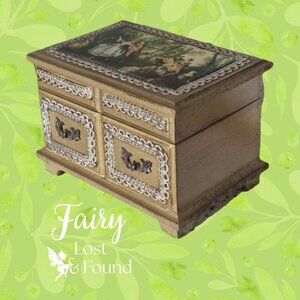 Vintage Musical Gold Jewelry Box